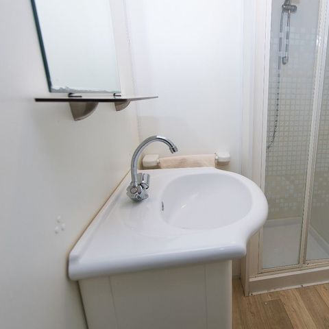 Cliquez pour découvrir toutes les photos de l'HÉBERGEMENT ! mobil-home - Mare E Pineta photo 5