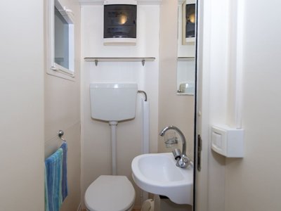 Cliquez pour découvrir toutes les photos de l'HÉBERGEMENT ! mobil-home - Mare E Pineta photo 8