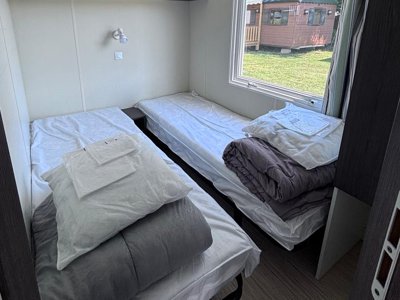 Cliquez pour découvrir toutes les photos de l'HÉBERGEMENT ! mobil-home - Le Lac Des Varennes photo 5