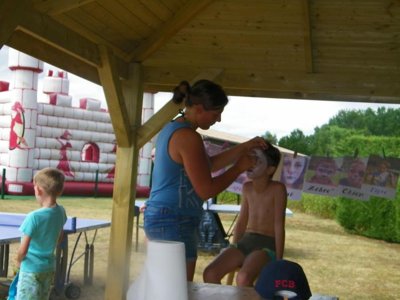 Cliquez pour découvrir toutes les photos de l'ÉTABLISSEMENT ! camping Ushuaïa Villages Le Poutiroux photo 17