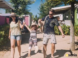 Camping Pas Cher vous présente avec son site Officiel campingpascher.fr, le Camping Sènia Tucan classé 4 étoiles, situé sur la commune de Lloret Del Mar dans le département Gérone (Catalogne) en Espagne. Le camping Sènia Tucan, vous présente un hébergement de type mobil-home de 32 m² avec climatisation. Le camping Sènia Tucan vous proposeun séjour PAS CHER avec une REMISEdu sam. 25 avril au sam. 02 mai 2026, en promotion à -50% pour 7 nuits à 276,50 € au lieu de 553,0 € soit une Économie de 276,50 €. Cette location propose 129 dates différentes pour réserver votre séjour. Découvrez également les 8 autres gammes d'hébergements du camping. Les Avis clients pour le Camping Sènia Tucan sont de 7 sur 10. Parc aquatique, Piscine extérieure, Animations familiales, Club enfants, Aire de jeux enfants, Baby-foot, Canoë-kayak, Centre équestre, Court de tennis, Golf, Ping-pong, Piscine, Pétanque, Salle de fitness, Terrain de beach-volley, Terrain de football, Terrain multisports, Trampoline, Bar, Dépôt de pain, Pizzeria, Restaurant, Snack/Bar,... En savoir plus : cliquez-ICI.