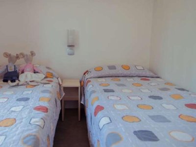 Cliquez pour découvrir toutes les photos de l'HÉBERGEMENT ! mobil-home - Sènia Cala Canyelles photo 6