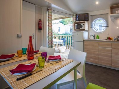 Cliquez pour découvrir toutes les photos de l'HÉBERGEMENT ! mobil-home - Le Petit Rocher photo 3