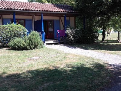Cliquez pour découvrir toutes les photos de l'HÉBERGEMENT ! chalet - Des Berges Du Gers photo 5