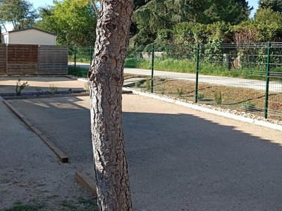 Cliquez pour découvrir toutes les photos de l'HÉBERGEMENT ! chalet - L'Olivier photo 9