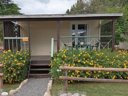 Cliquez pour découvrir toutes les photos de l'HÉBERGEMENT ! chalet - camping L'Olivier photo 10