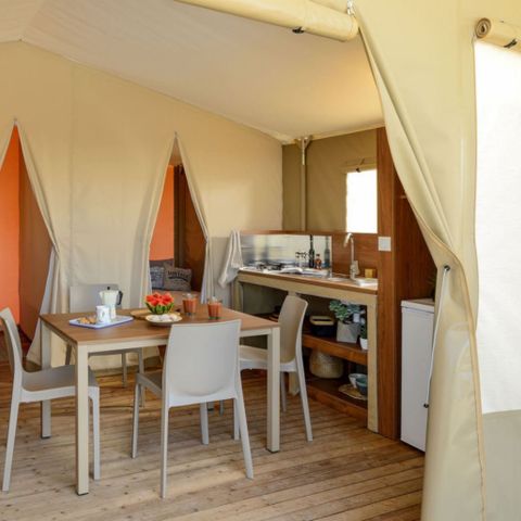Cliquez pour découvrir toutes les photos de l'HÉBERGEMENT ! bungalow - La Michenotière photo 2