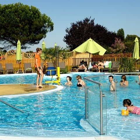 Cliquez pour découvrir toutes les photos de l'ÉTABLISSEMENT ! établissement Hôtel De Plein Air Vendée Océan photo 3