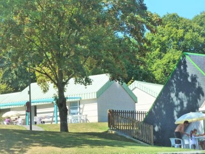 Cliquez pour découvrir toutes les photos de l'HÉBERGEMENT ! maison de campagne - Le Val De Landrouet photo 9