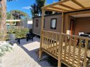 Camping Pas Cher vous présente avec son site Officiel campingpascher.fr, le Camping La Provençale classé 4 étoiles, situé sur la commune de Mandelieu La Napoule dans le département Alpes-maritimes (Provence Alpes Côte D'azur) en France. Le camping La Provençale, vous présente un hébergement de type mobil-home de 28 m² pour 6 personnes avec climatisation et télévision. Le camping La Provençale vous propose du vendredi 03 avril au vendredi 10 avril 2026 pour 7 nuits à 700.5€. Cette location propose 154 dates différentes pour réserver votre séjour. Découvrez également les 7 autres gammes d'hébergements du camping. Les Avis clients pour le Camping La Provençale sont de 7 sur 10. Piscine chauffée, Piscine extérieure, Animation enfants, Aire de jeux enfants, Centre équestre, Court de tennis, Ping-pong, Pétanque, Trampoline, Dépôt de pain, Restaurant, Station-service, Supermarché,... En savoir plus : cliquez-ICI.