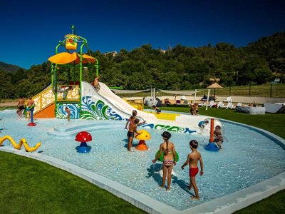 Cliquez pour découvrir toutes les photos de l'ÉTABLISSEMENT ! camping Les Plans photo 4