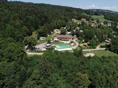 Cliquez pour découvrir toutes les photos de l'ÉTABLISSEMENT ! camping Le Balcon De Chartreuse photo 6