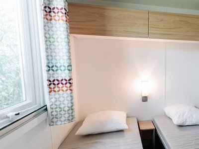 Cliquez pour découvrir toutes les photos de l'HÉBERGEMENT ! mobil-home - De La Grande Lande photo 2