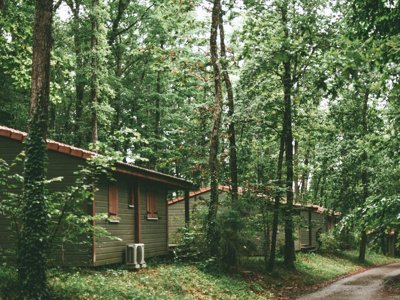 Cliquez pour découvrir toutes les photos de l'ÉTABLISSEMENT ! camping Les Hameaux Des Lacs photo 20