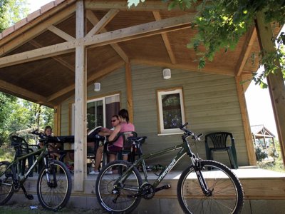 Cliquez pour découvrir toutes les photos de l'ÉTABLISSEMENT ! camping Les Hameaux Des Lacs photo 21
