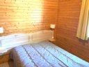 Cliquez pour découvrir toutes les photos de l'HÉBERGEMENT ! chalet - camping Natura Resort Pescalis photo 3