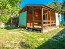 Cliquez pour découvrir toutes les photos de l'HÉBERGEMENT ! chalet - camping Domaine De L'Ubaye photo 2
