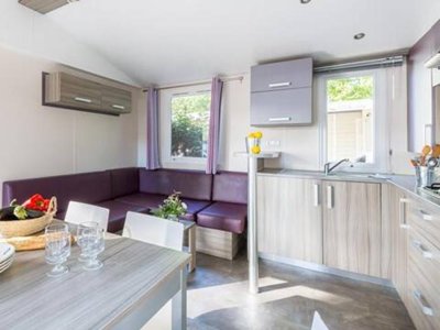 Cliquez pour découvrir toutes les photos de l'HÉBERGEMENT ! bungalow - Lou Pignada photo 2