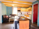 Cliquez pour découvrir toutes les photos de l'HÉBERGEMENT ! chalet - camping Lou Pignada photo 2