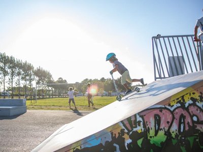 Cliquez pour découvrir toutes les photos de l'ÉTABLISSEMENT ! camping Le Vieux Port photo 25