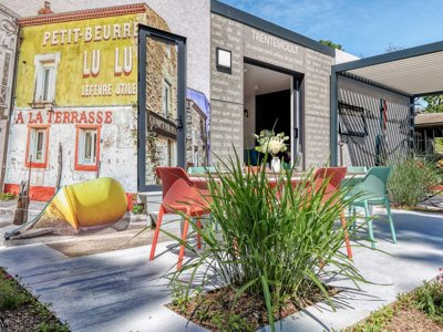 Cliquez pour découvrir toutes les photos de l'HÉBERGEMENT ! mobil-home - Nantes Camping photo 2