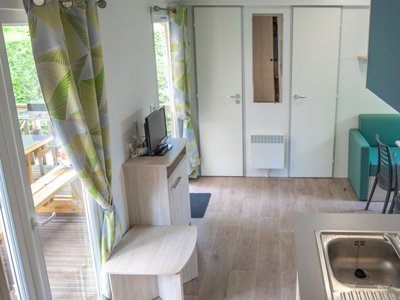 Cliquez pour découvrir toutes les photos de l'HÉBERGEMENT ! mobilhome - De La Marina photo 3