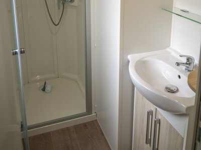 Cliquez pour découvrir toutes les photos de l'HÉBERGEMENT ! mobilhome - De La Marina photo 5
