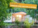 Camping Pas Cher vous présente avec son site Officiel campingpascher.fr, le Camping Le Capelan classé 4 étoiles, situé sur la commune de Meyrueis dans le département Lozere (Languedoc Roussillon) en France. Le camping Le Capelan, vous présente un hébergement de type mobil-home de 27 m² et télévision. Le camping Le Capelan vous propose du mercredi 29 avril au mercredi 06 mai 2026 pour 7 nuits à 402€. Cette location propose 106 dates différentes pour réserver votre séjour. Découvrez également les 6 autres gammes d'hébergements du camping. Les Avis clients pour le Camping Le Capelan sont excellents avec une note moyenne de 8 sur 10. LacRivière, Piscine chauffée, Piscine extérieure, Animation enfants, Baby-foot, Canoë-kayak, Canyoning, Centre équestre, Cyclisme, Escalade, Flipper, Ping-pong, Piscine, Pétanque, Randonnée, Terrain multisports, Trampoline, Bar, Plats à emporter, Snack/Bar, Supermarché, Épicerie,... En savoir plus : cliquez-ICI.