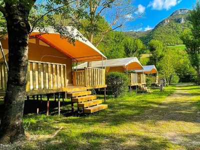 Cliquez pour découvrir toutes les photos de l'ÉTABLISSEMENT ! camping Flower Saint Lambert photo 6
