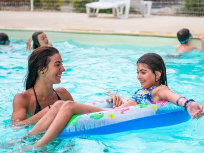 Cliquez pour découvrir toutes les photos de l'ÉTABLISSEMENT ! camping Flower Saint Lambert photo 9