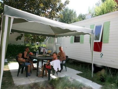 Cliquez pour découvrir toutes les photos de l'HÉBERGEMENT ! mobil-home - Les Erables photo 6