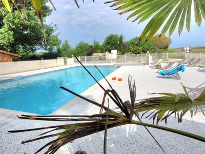 Cliquez pour découvrir toutes les photos de l'HÉBERGEMENT ! mobil-home - Les 2 Salamandres photo 7