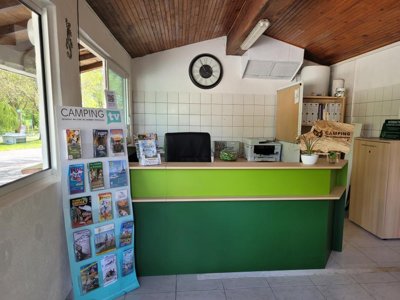 Cliquez pour découvrir toutes les photos de l'ÉTABLISSEMENT ! camping Les 2 Salamandres photo 27