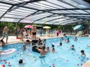 Camping Pas Cher vous présente avec son site Officiel campingpascher.fr, le Camping Ile Du Pont classé 3 étoiles, situé sur la commune de Mirande dans le département Gers (Midi Pyrénées) en France. Le camping Ile Du Pont vous propose un hébergement de type mobil-home de 21 m² pour 1 personne (télévision). L'établissement vous propose 7 autres types d'hébergements. Découvrez tous nos séjours à petits prix dans la commune et aux alentours de Mirande du département : Gers (Midi Pyrénées). Les Avis clients pour le Camping Ile Du Pont sont excellents avec une note moyenne de 8 sur 10. LacRivière, Piscine chauffée, Piscine couverte, Animations familiales, Aire de jeux enfants, Canoë-kayak, Centre équestre, Court de tennis, Golf, Ping-pong, Pétanque, Terrain de volley-ball, Terrain multisports, Tir à l’arc, Bar, Dépôt de pain, Plats à emporter, Restaurant, Épicerie,... En savoir plus : cliquez-ICI.