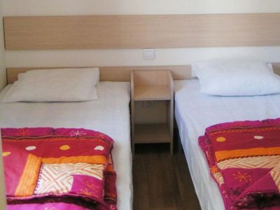 Cliquez pour découvrir toutes les photos de l'HÉBERGEMENT ! mobil-home - Au Lac D'Hautibus photo 4