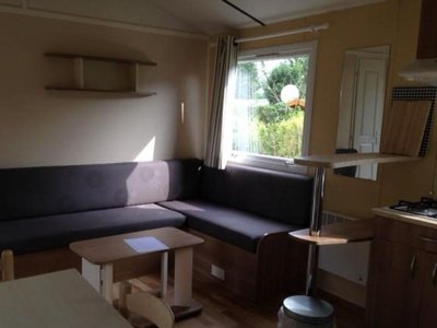 Cliquez pour découvrir toutes les photos de l'HÉBERGEMENT ! mobil-home - Chateau De Bouafles photo 2