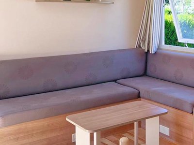 Cliquez pour découvrir toutes les photos de l'HÉBERGEMENT ! mobil-home - Chateau De Bouafles photo 9