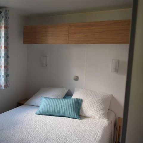 Cliquez pour découvrir toutes les photos de l'HÉBERGEMENT ! mobil-home - Chateau De Bouafles photo 3