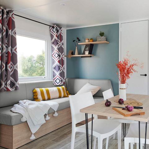 Cliquez pour découvrir toutes les photos de l'HÉBERGEMENT ! mobilhome - Chateau De Bouafles photo 3
