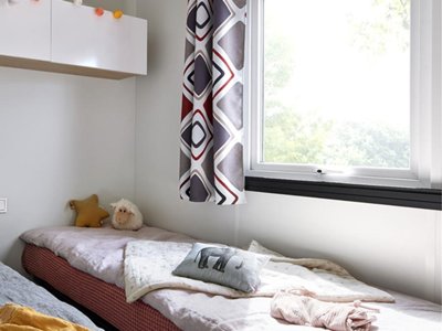 Cliquez pour découvrir toutes les photos de l'HÉBERGEMENT ! mobil-home - Chateau De Bouafles photo 10