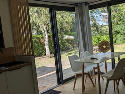 Cliquez pour découvrir toutes les photos de l'HÉBERGEMENT ! mobil-home - Chateau De Bouafles photo 3