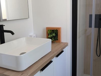 Cliquez pour découvrir toutes les photos de l'HÉBERGEMENT ! mobil-home - Chateau De Bouafles photo 7