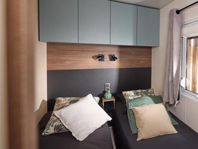 Cliquez pour découvrir toutes les photos de l'HÉBERGEMENT ! mobil-home - Chateau De Bouafles photo 7