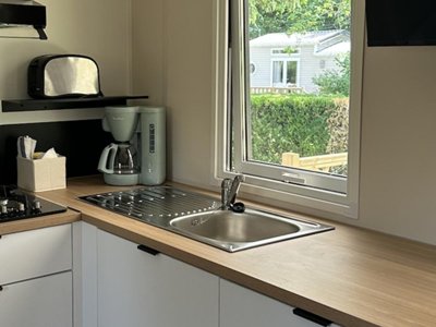 Cliquez pour découvrir toutes les photos de l'HÉBERGEMENT ! mobil-home - Chateau De Bouafles photo 3
