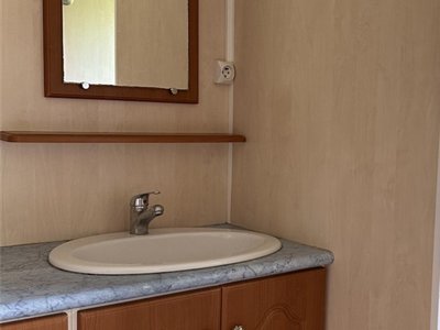 Cliquez pour découvrir toutes les photos de l'HÉBERGEMENT ! mobil-home - Chateau De Bouafles photo 6