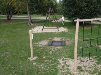 Cliquez pour découvrir toutes les photos de l'ÉTABLISSEMENT ! camping Chateau De Bouafles photo 7