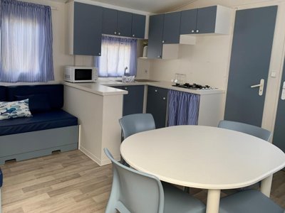 Cliquez pour découvrir toutes les photos de l'HÉBERGEMENT ! mobil-home - Miramar photo 2