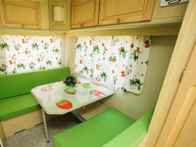 Cliquez pour découvrir toutes les photos de l'HÉBERGEMENT ! caravane - Miramar photo 3