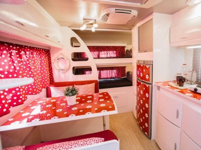 Cliquez pour découvrir toutes les photos de l'HÉBERGEMENT ! caravane - Miramar photo 2
