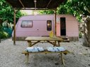 Camping Pas Cher vous présente avec son site Officiel campingpascher.fr, le Camping Miramar, situé sur la commune de Mont-roig Del Camp dans le département Tarragone (Catalogne) en Espagne. Le camping Miramar, vous présente un hébergement de type caravane de 10 m². Le camping Miramar vous propose du vendredi 13 mars au vendredi 20 mars 2026 pour 7 nuits à 363.86€. Cette location propose 1 dates différentes pour réserver votre séjour. Découvrez également les 40 autres gammes d'hébergements du camping. Les Avis clients pour le Camping Miramar sont excellents avec une note moyenne de 8 sur 10. Mer, Animation enfants, Animations familiales, Aire de jeux enfants, Terrain de beach-volley, Terrain de football, Bar, Restaurant, Épicerie,... En savoir plus : cliquez-ICI.